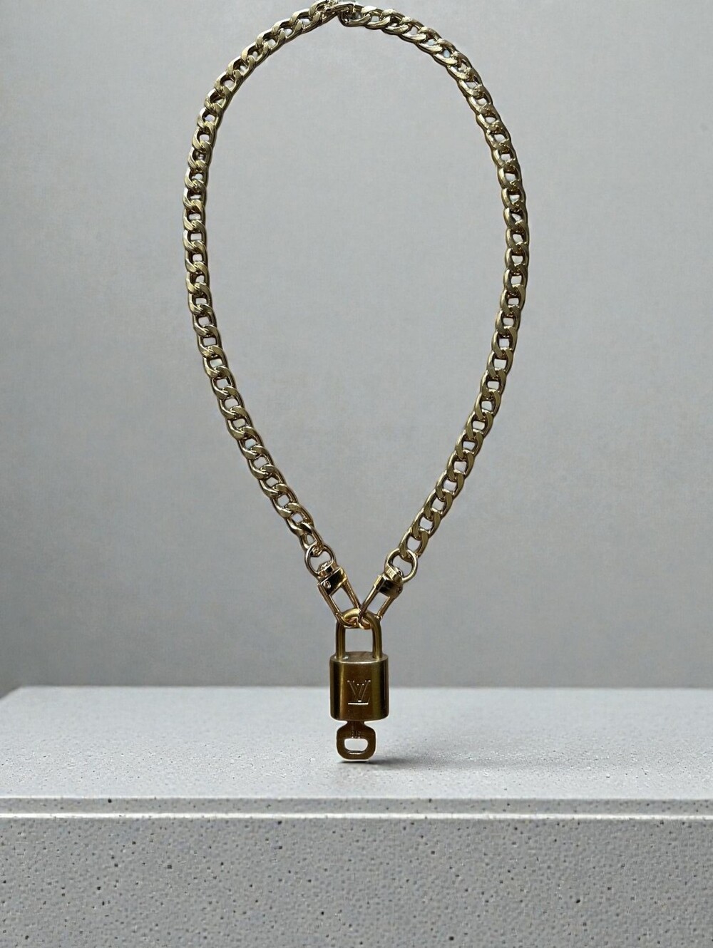 Vintage Louis Vuitton Padlock #313 Lock & Key with Unbranded 22” Chain Set
